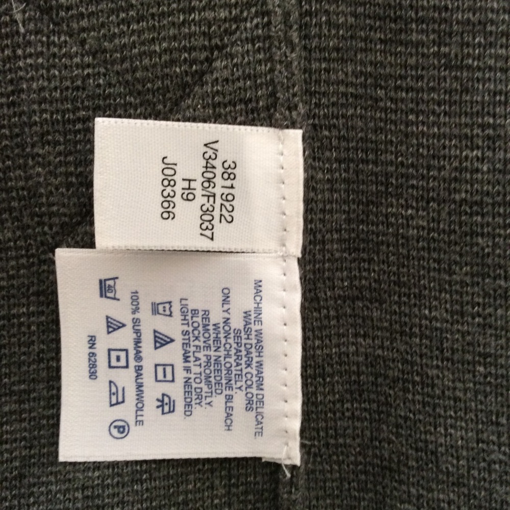Lands’ End Gray button front sweater Medium - Picture 5 of 5